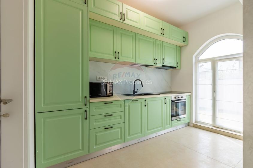 Casă / Vilă de lux cu 5 camere de vânzare în zona Sud/Com.Berceni/ - 11