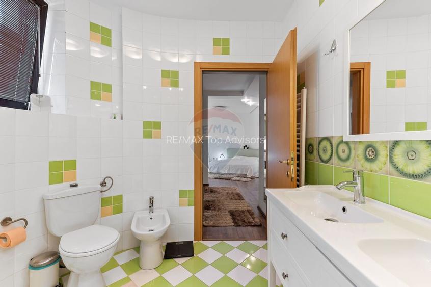 CASĂ / VILĂ PREMIUM DE VÂNZARE ÎN OTOPENI - 48