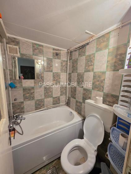 BRANCOVEANU, str. Giovanni Boccaccio, apropiere metrou, bloc reabilitat, 16 mpu - 4