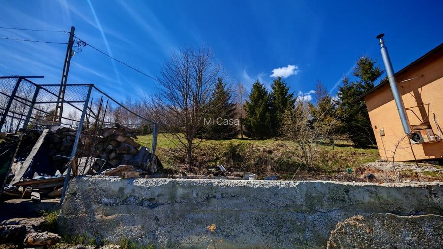Casa / pensiune investitie sat Pestera, Moieciu, Bran - 33