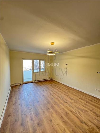 Aradului-3 cam- decomandat- renovat complet-et 2-centrala proprie! - 7