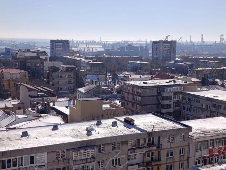 Apartament de vanzare 3 camere - 6