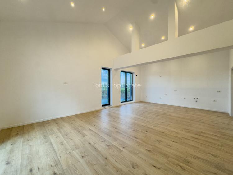 Casa la sol in Valu lui Traian, pe partea dreapta, ST 400mp - 8