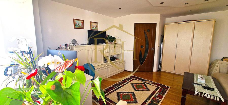 Vand apartament 2 camere,zona linistita cu mult spatiu verde ,0 Comision - 2