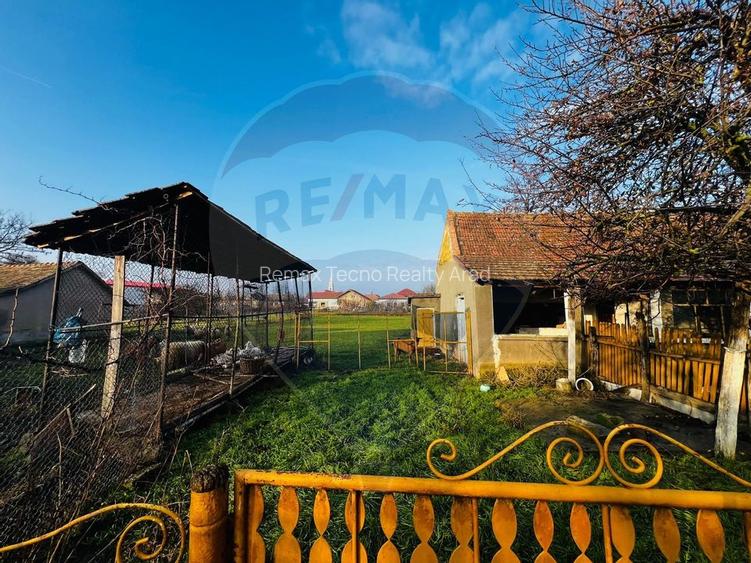 Casă 4 camere in Seitin 2144 teren - 4