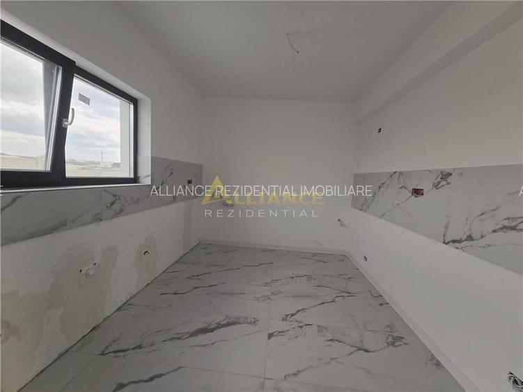 Vila individuala- 4 camere- 2 bai- 375mp teren - 3