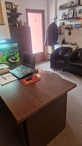 Bulevardul  1 Decembrie 1918 /Titan  50 mp - 5