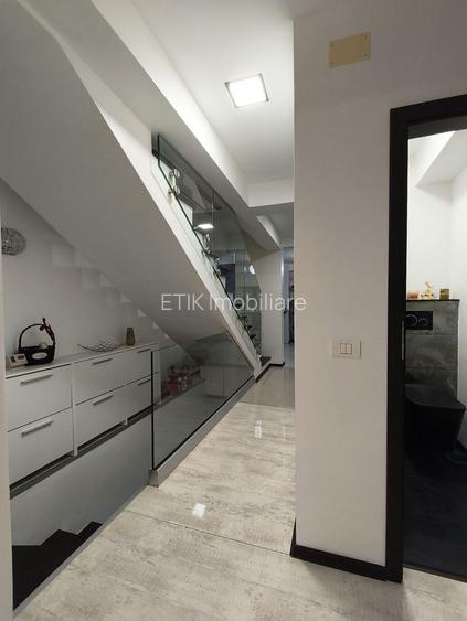 Casa 2016 Tomis 1, curte libera 80 mp pt. 2 mașini+grătar, pergola el. - 26