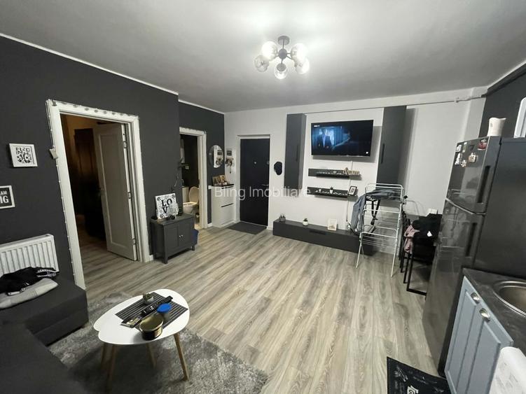 Apartament 2 camere, semidecomandate, 35 mp, zona Teilor - 3
