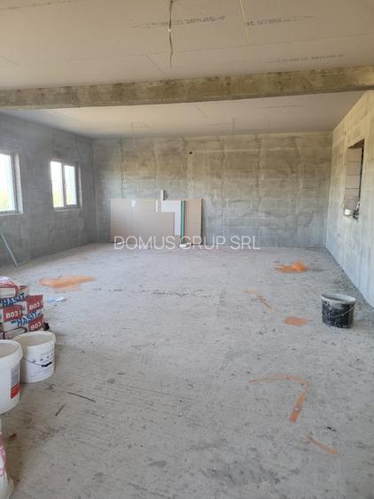 Cladire comerciala in Lumina cu 4350 mp teren - 14