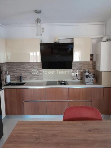 Calea Calarasilor Ap 3 cam dec 91 mp+garaj+boxa, et 1/5, bloc 2009 - 178