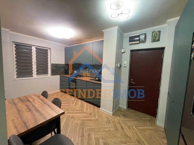 Apartament de vanzare cu 3 camere, zona Piata Muncii - 4