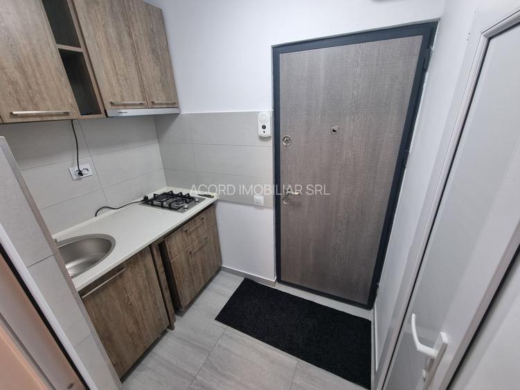 Garsoniera zona CET - 4