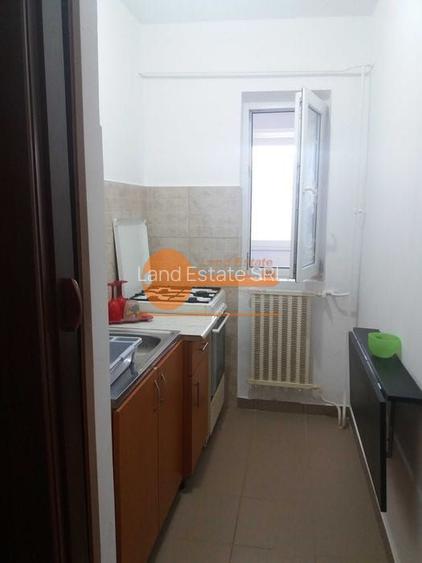 Garsoniera la 200m de metrou Crangasi - 3