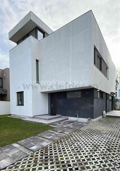 Vilă cu 6 camere langa padurea Baneasa - 2