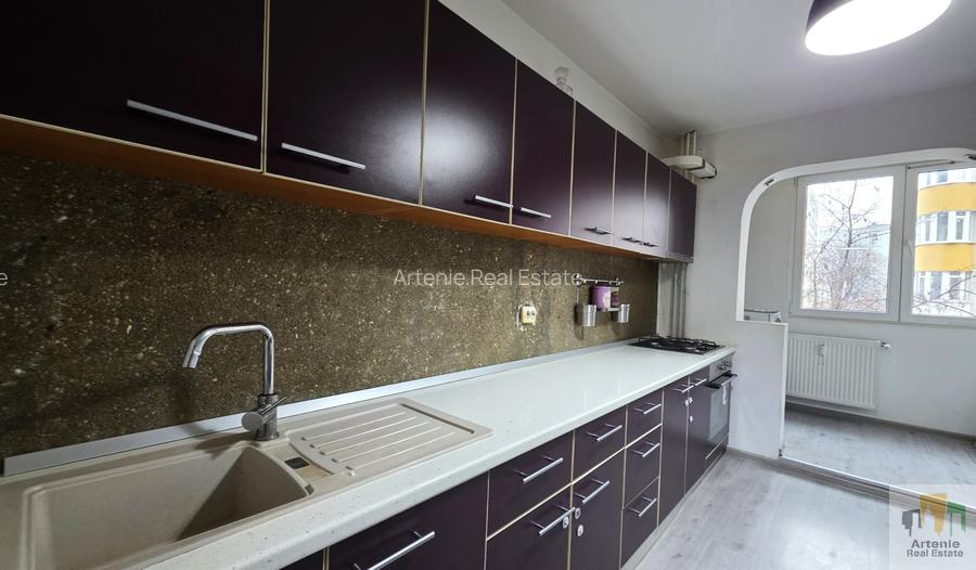 Sebastian -Rahova -4 camere bloc reabilitat etaj 3 - 4