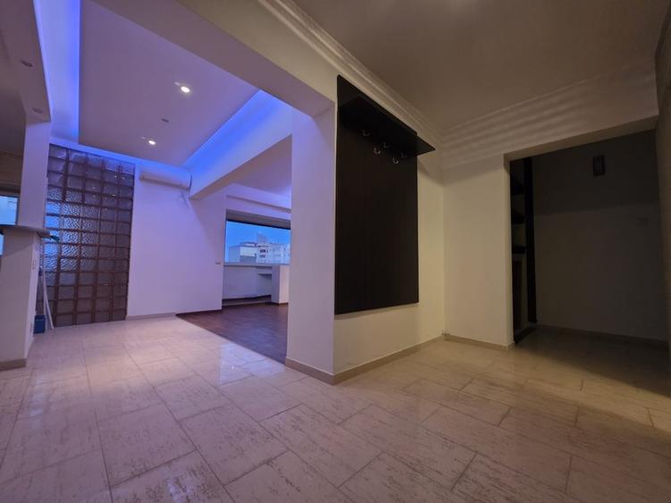Apartament 3 camere Premium -Marriott Panorama la Catedrala, Parlament
