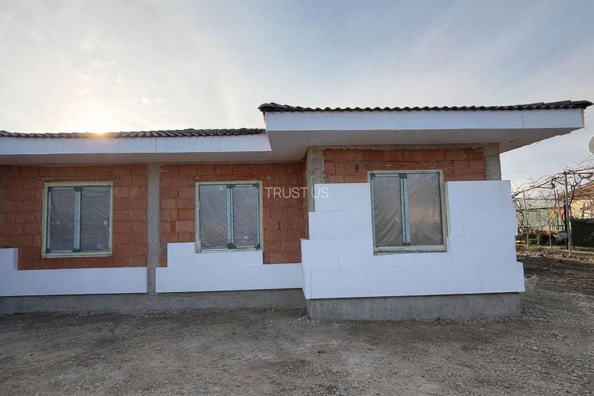 Comision 0% Duplex Albina construcție din cărămidă, 74 mp utili, teren 334 mp - 3