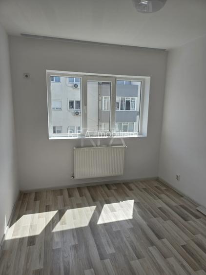 2 camere - postalionului - total renovat - 8