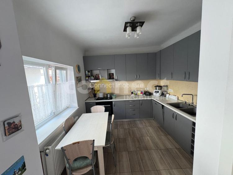 Casa de vanzare | SU 147 mp | Central, zona Str. Motilor - 12