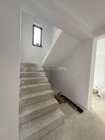 Giroc-Vatra Satului- casa individuala- 3 dormitoare-3 bai - 6