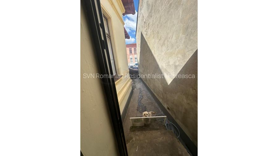 REV2004901 Casa interbelica 4 camere I  Dacia - 12