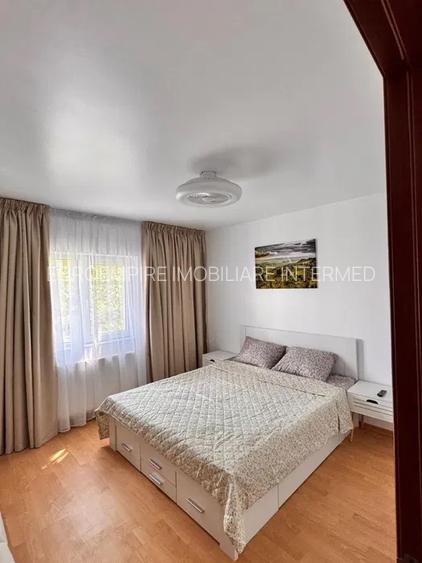 Apartament de lux cu 3 camere , zona FALEZA NORD - 2