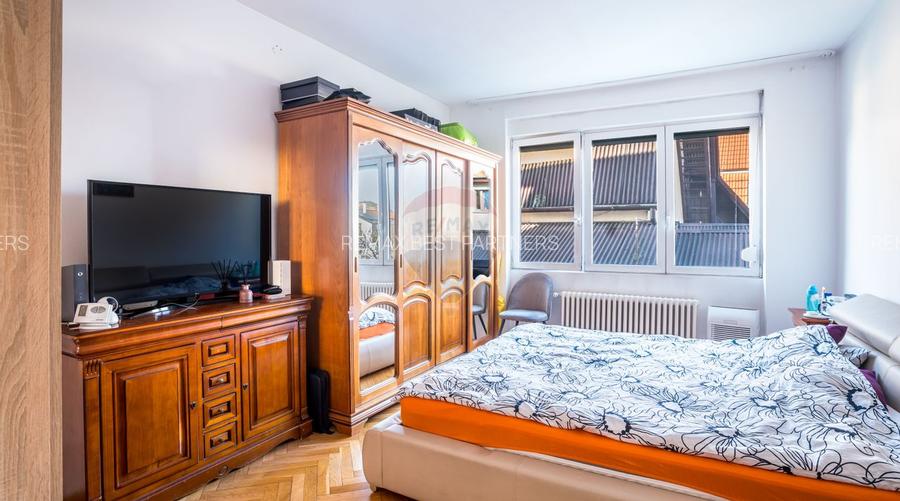 De vanzare apartament 4 camere in Grigorescu, imobil mic 3 apartamente - 10