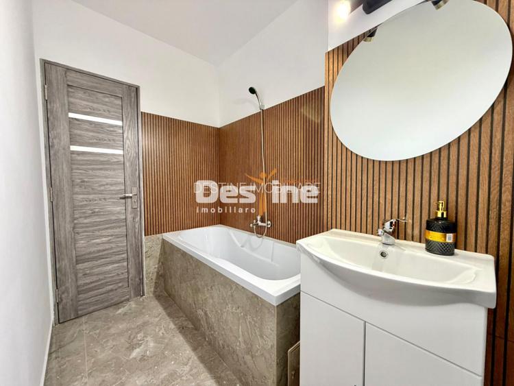 Cantemir , apartament 3 camere, semidecomandat, 127900 euro - 5