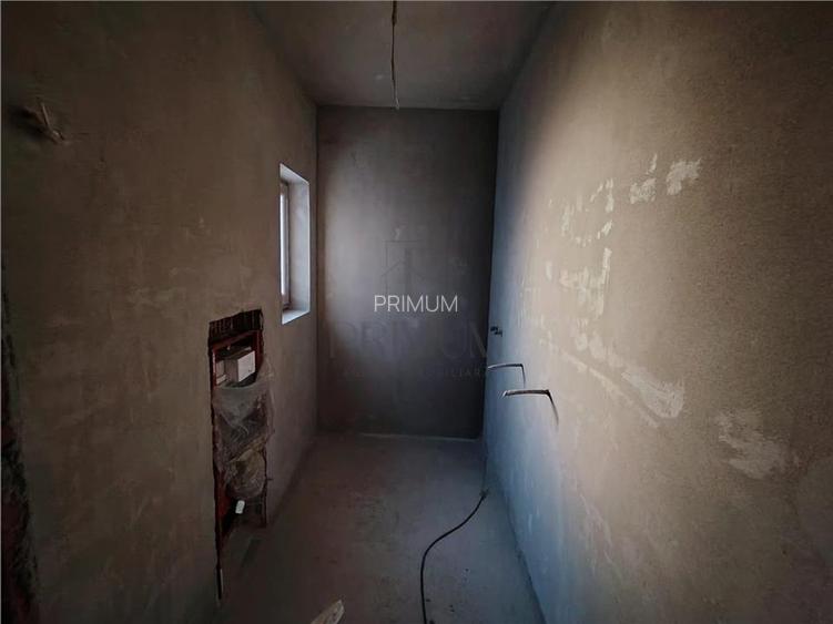 Duplex superb - Separat prin spatiu de depozitare - bucatarie inchisa. - 9