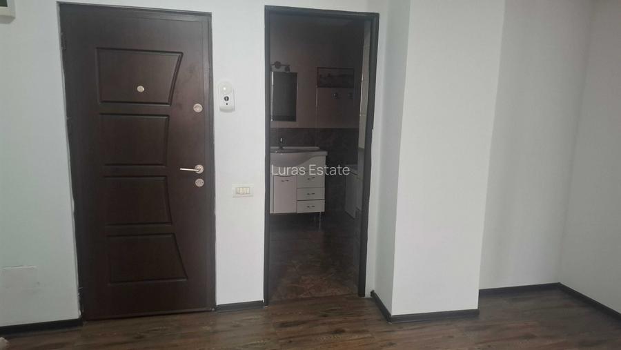 De vanzare – Apartament 2 camere, spatios, zona Compozitori - 3