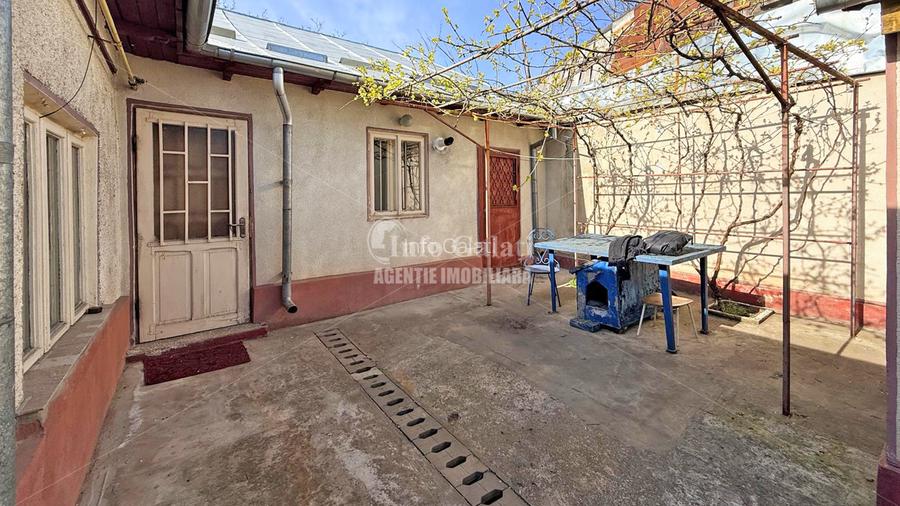 | Casa 2 camere | Curte: 134 mp + Garaj | Strada Cezar | - 3