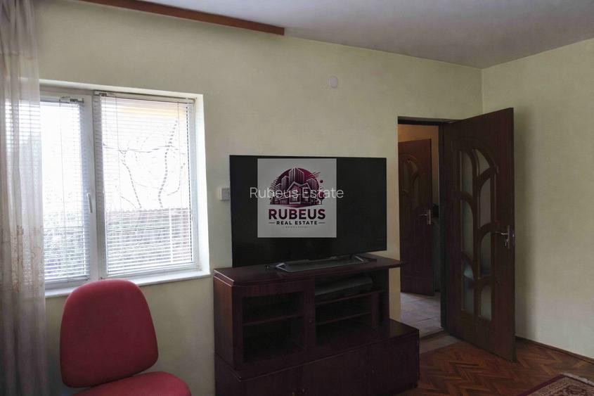 Casa cu personalitate in Calomfirescu – spatiu, liniste si teren gener - 44