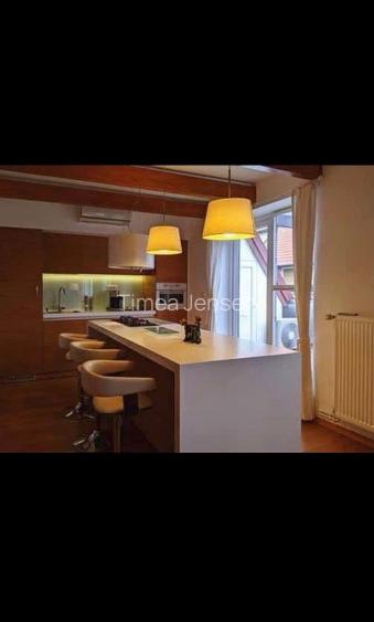 Apt.4 camere pe pietonala Republicii  - 6