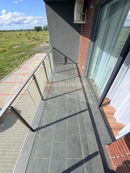 Prima inchiriere| 2 camere| Giroc| loc parcare| - 15