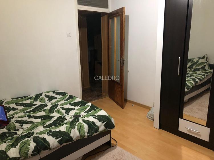 Apartament 3 camere  decomandat zona semicentrala - 9