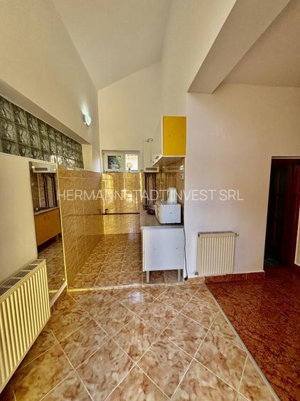 Casa individuala - zona Calea Dumbravii - 2 intrari separate - 16