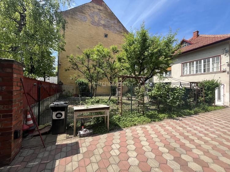 Casa spatioasa de inchiriat in zona centrala - Punctele Cardinale - 2