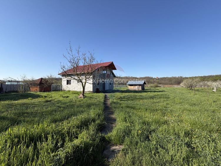 Casă / Vilă cu 3 camere de vânzare - 34