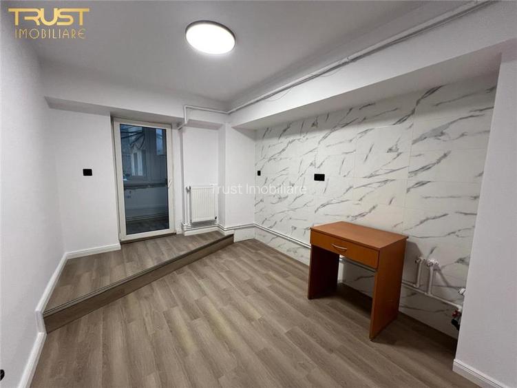 Spatiu birou/Cabinet |  3 camere | 74 MP  | Parcare - 3