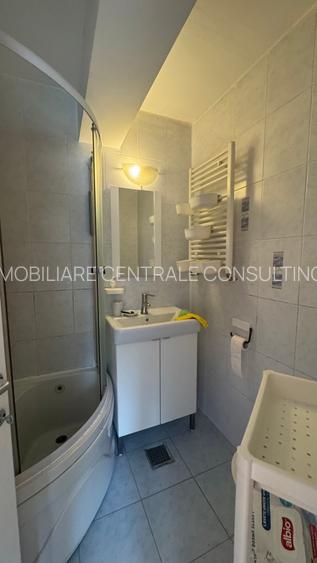 Apartament 3 camere cu parcare centrala proprie - 11
