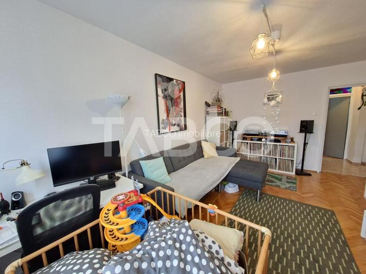 ANAF Calea Dumbravii- Apartament decomandat de vanzare 2 camere si pod - 2