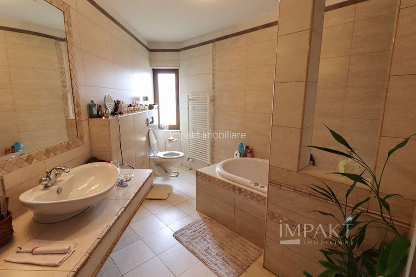 Casa individuala deosebita de vanzare, intr-o locatie de exceptie! - 23