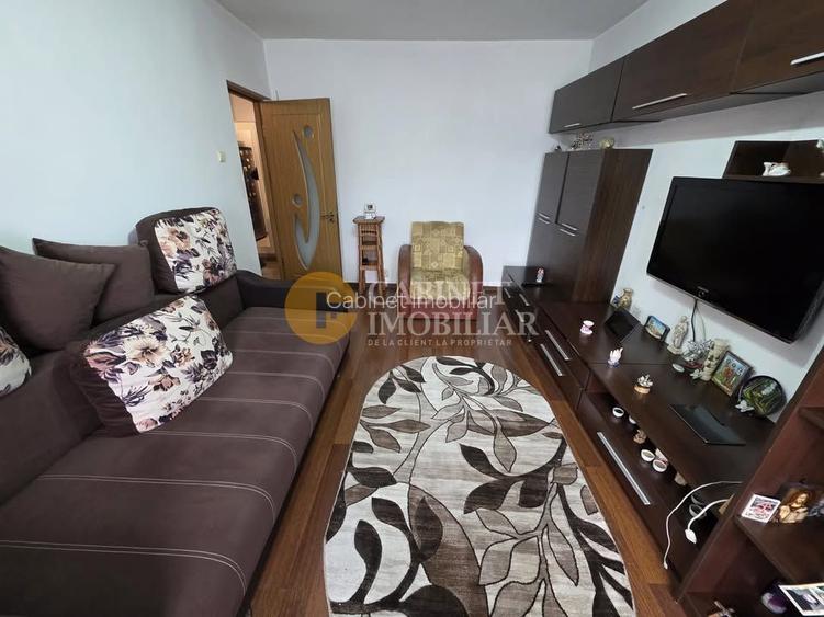 2 Camere Decomandat- Mobilat si utilat- Zona Mircea cel Batran - 2