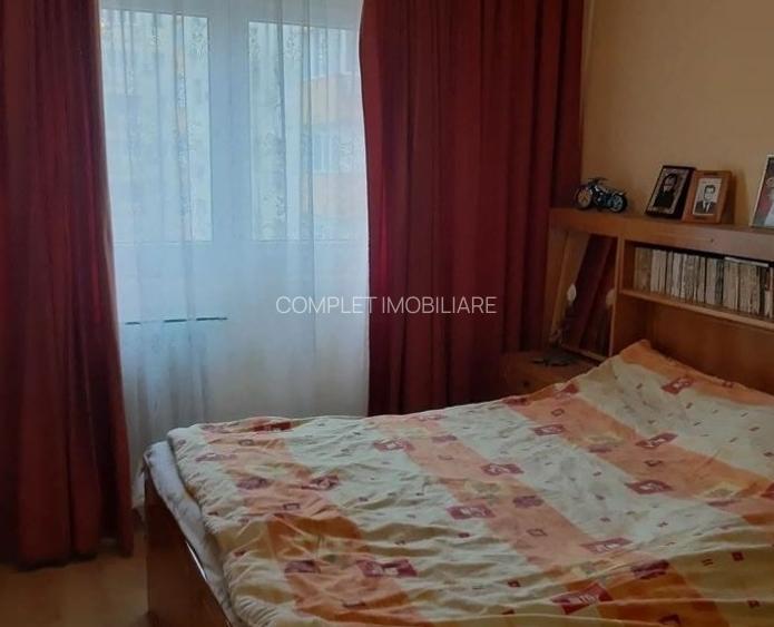 2 CAMERE STR.BARCA BLOC REABILITAT - 2