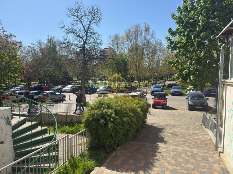 Apartament 3 camere de inchiriat parcul catedralei Bacau - 13