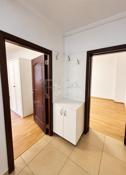 3 camere Fundeni decomandat, centrală, parcare, an 2011, 128 mp