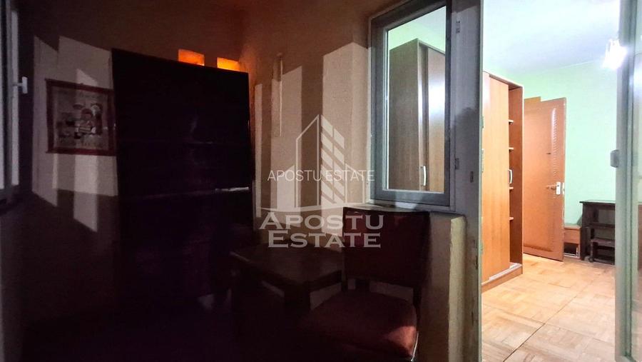 Apartament spatios, cu 2 camere decomandat - 10