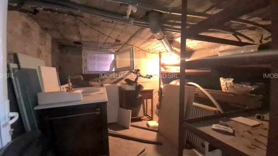 DOUA CASE DE VANZARE - ZONA  RACADAU - SINGUR IN CURTE - 20