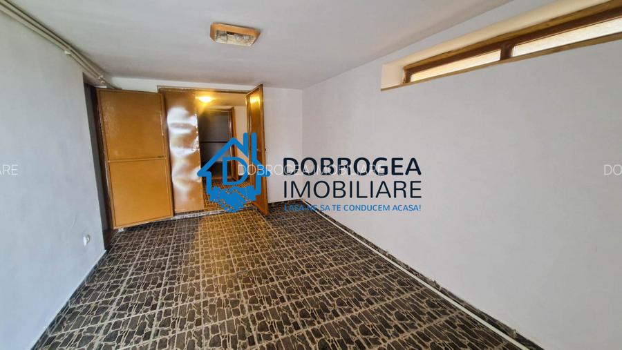 VILA D+P+E+M   -   TEREN 1000 MP, SUPRAFATA CONSTRUITA 265 MP - 10